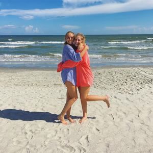 Meet your Posher, Alayna